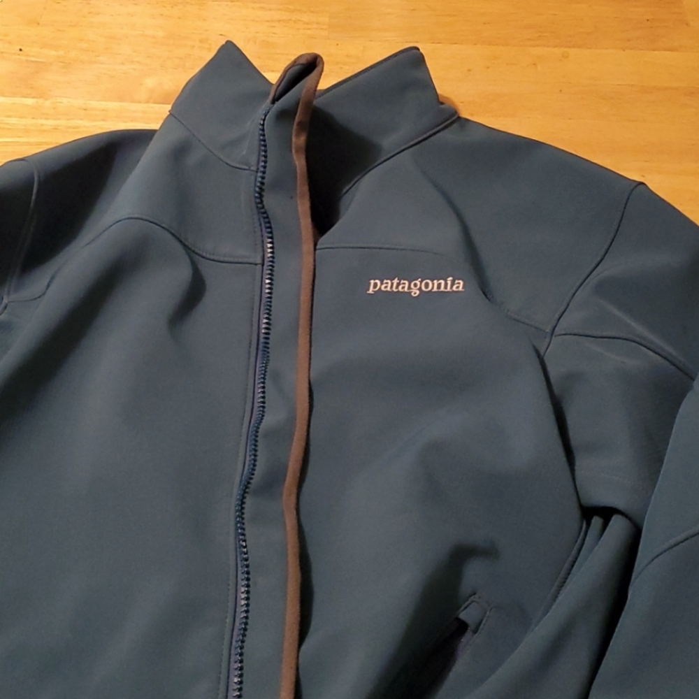 Patagonia Tidal Teal softshell jacket